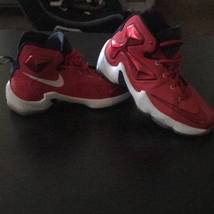 Boys lebrons X111 size 5
